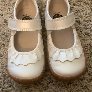 Livie & Luca “Ruche”